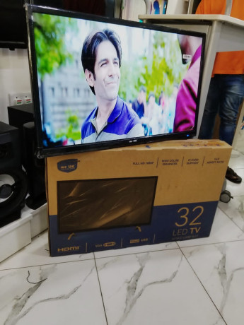 hisense-smart-tv-big-1